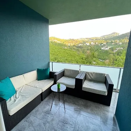 Апартаменты Sea And Natural Adalet Suits Трабзон